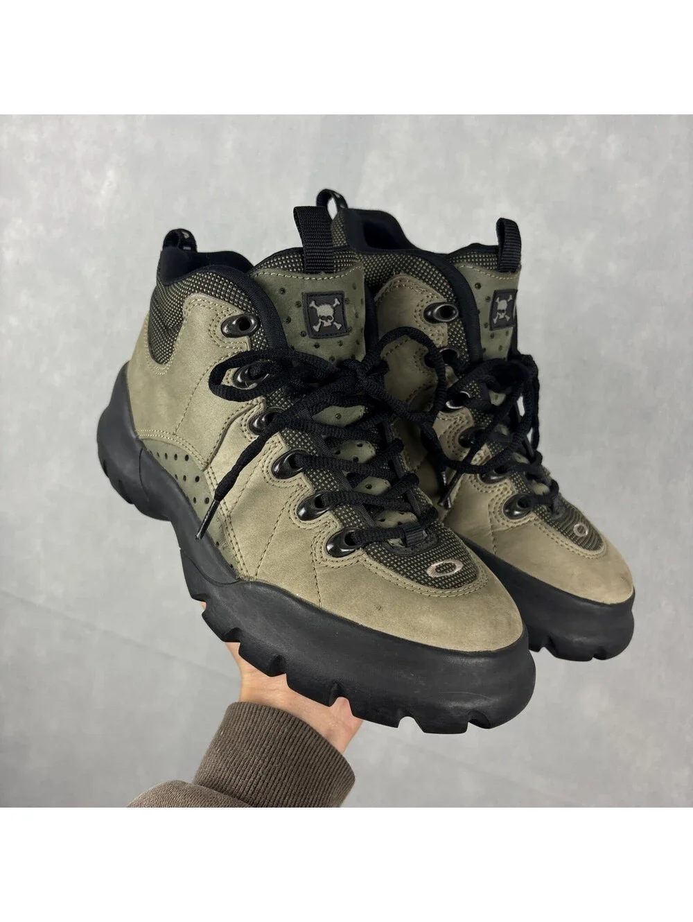 Oakley Software Nail Boots Men’s 8 Crossbones Hiking Outdoors Gorpcore Y2K